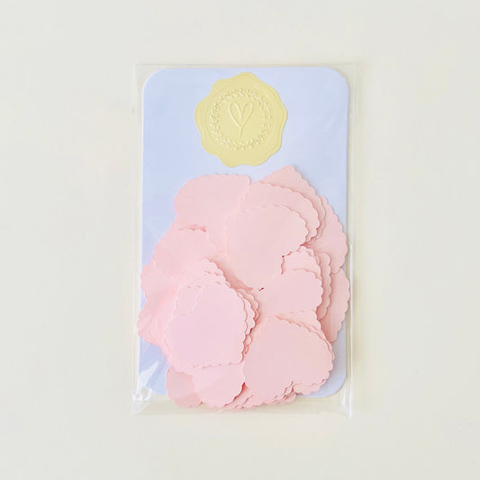 Peach Scalloped Heart Confetti